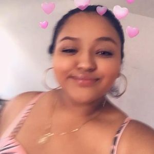 Meet your Posher, Angie